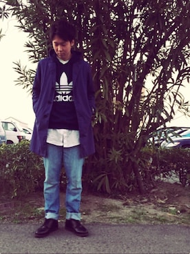 「シャツ×パーカー」｜「アイテム（ステンカラーコート）」を使った、S.Yusuke さん（メンズ・176cm）の冬コーディネート