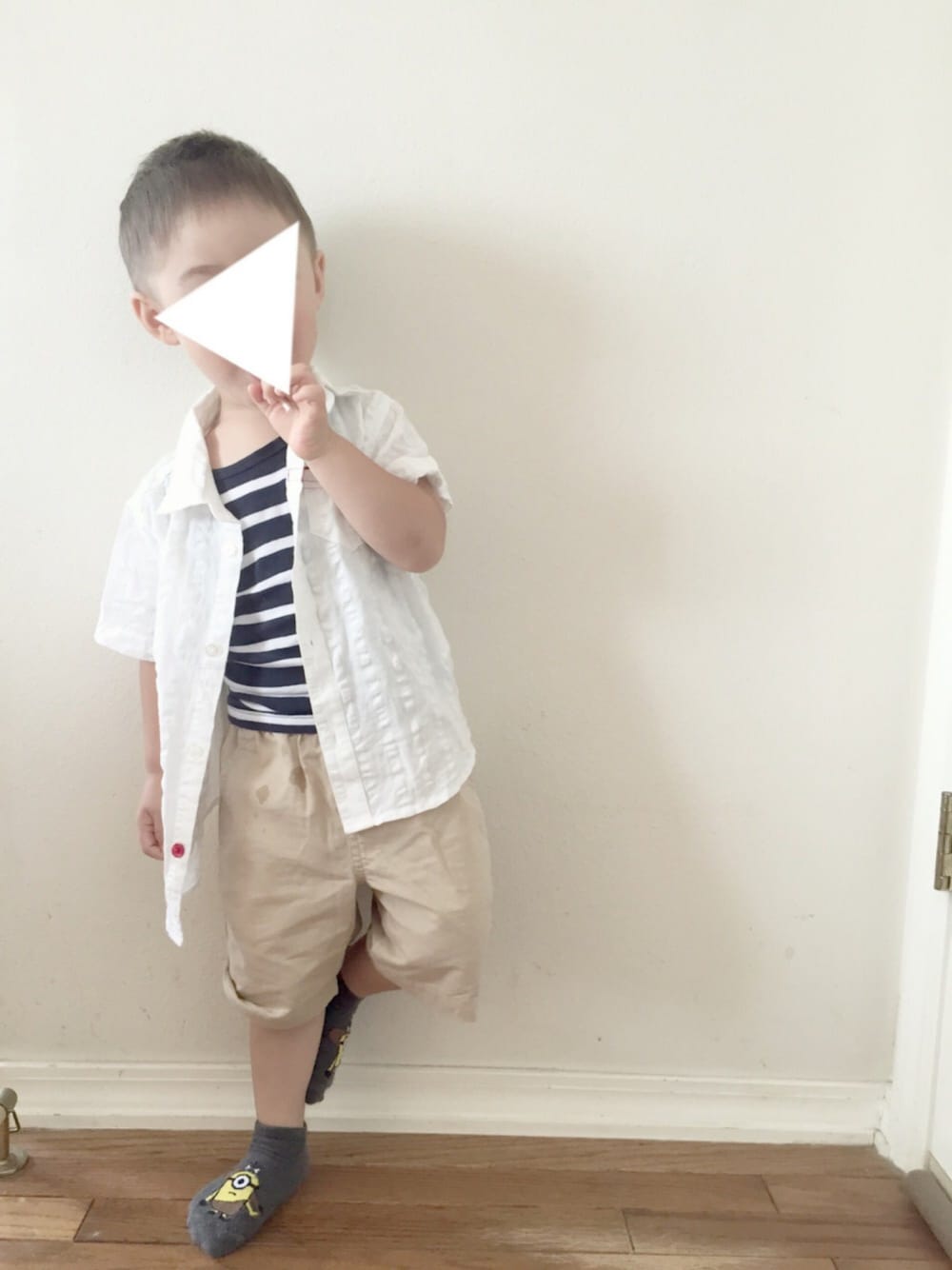 「nissenのアイテム（シャツ/ブラウス、ホワイト系）」を使った、SORAさん（キッズ・90cm）の秋コーディネートの1枚目の写真