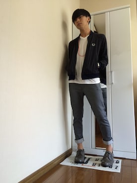 ロキソニンSさんの（FRED PERRY | フレッドペリー）を使ったコーディネート