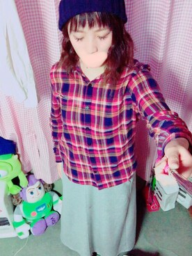 「one way（ワンウェイ）のアイテム（ニットキャップ/ビーニー）」を使った、yuka omotoさん（レディース・155cm）の春コーディネート