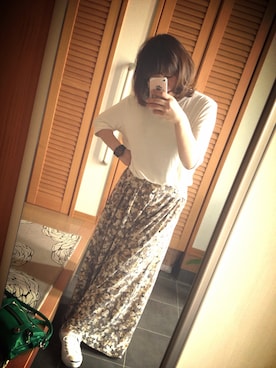 「花柄 スカート」｜「アイテム（腕時計）」を使った、NANAH☻さん（レディース・157cm）の夏コーディネート