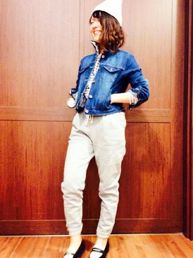 「LBC（エルビーシー）のアイテム（デニムジャケット）」を使った、LBC STAFFさん（レディース・158cm）の冬コーディネート