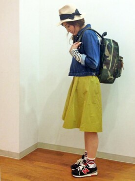 「LBC（エルビーシー）のアイテム（デニムジャケット）」を使った、LBC STAFFさん（レディース・158cm）の冬コーディネート