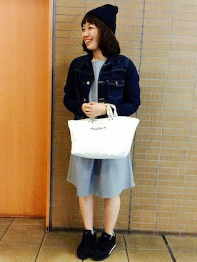 「LBC（エルビーシー）のアイテム（デニムジャケット）」を使った、LBC STAFFさん（レディース・158cm）の冬コーディネート