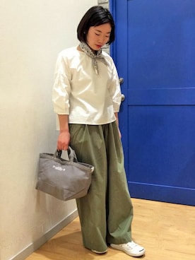 「LBC（エルビーシー）のアイテム（財布/小物）」を使った、LBC STAFFさん（レディース・158cm）の春コーディネート