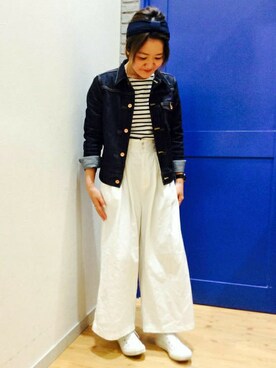 「LBC（エルビーシー）のアイテム（デニムジャケット）」を使った、LBC STAFFさん（レディース・158cm）の春コーディネート