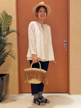 「クロップドパンツ」｜LBC STAFFさん（レディース・158cm）の春コーディネート