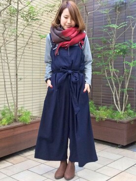 「LBC（エルビーシー）のアイテム（オールインワン・サロペット）」を使った、LBC STAFFさん（レディース・158cm）の冬コーディネート