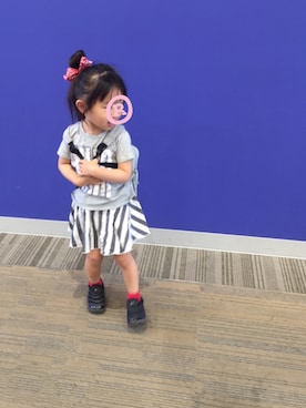 「Moujonjon（ムージョンジョン）のアイテム（スカート）」を使った、®iiiさん（キッズ・100cm）の春コーディネート