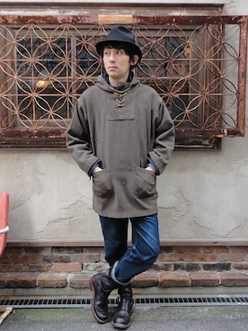 「プルオーバーパーカー」｜「アイテム（その他アウター）」を使った、土屋壮太郎さん（メンズ・172cm）の冬コーディネート