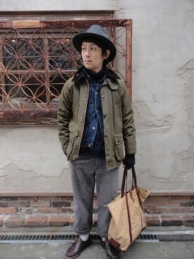「オイルドジャケット」｜「アイテム（デニムジャケット）」を使った、土屋壮太郎さん（メンズ・172cm）の冬コーディネート