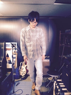 「HAMILTON（ハミルトン）のアイテム（トップス）」を使った、TAKAHIRO MASUKAWAさん（メンズ・176cm）の春コーディネート