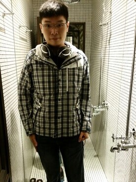 「Levi's RED（リーバイスレッド）のLvc（デニムパンツ、ブルー系）」を使った、小漢さん（メンズ）の夏コーディネート