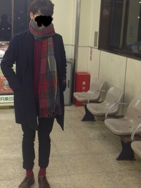 「くつした」｜「アイテム（チェスターコート）」を使った、あかほたさん（メンズ・176cm）の冬コーディネート