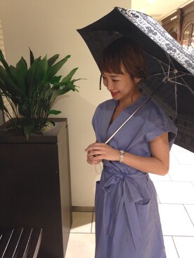 「アイテム（折りたたみ傘）」を使った、nano・universe 名古屋ラシック STAFFさん（レディース・160cm）の夏コーディネート