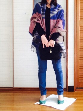 「EMODA（エモダ）のアイテム（ストール/ショール）」を使った、おん  oさん（レディース・151cm）の冬コーディネート