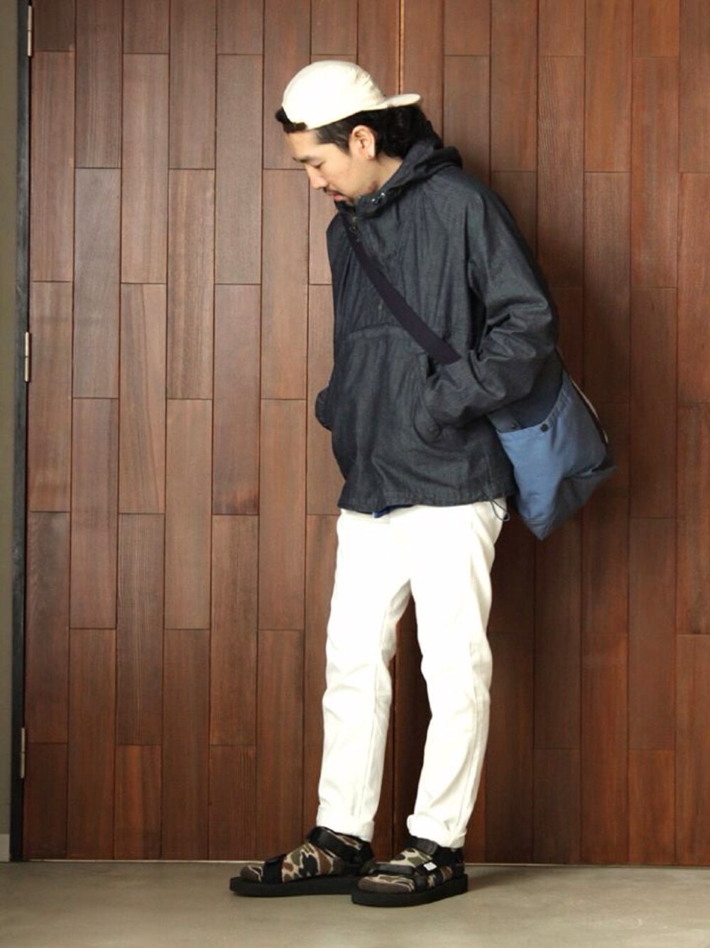 「Nasngwam、THE NORTH FACE PURPLE LABEL、suicoke、ootd、outfit、fashion、STYLE、今日のコーデ、cocorozashi」｜「Nasngwamのアイテム（その他アウター、ブルー系）」を使った、akira yaoさん（メンズ・173cm）の春コーディネートの1枚目の写真