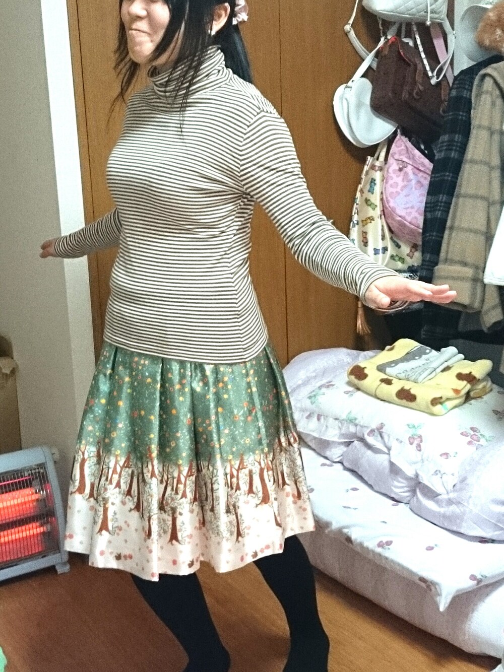 「franchelippeeのアイテム（スカート、グリーン系）」を使った、fusakapiさん（レディース・159cm）の冬コーディネートの1枚目の写真