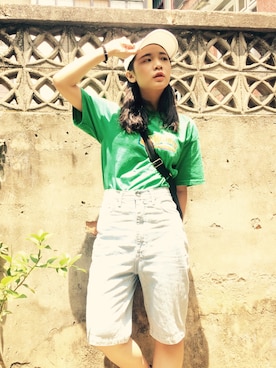 「VINTAGE（ヴィンテージ）のアイテム（Tシャツ/カットソー、グリーン系）」を使った、Célineさん（レディース・150cm）の秋コーディネート