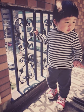 「ボーダーTシャツ」｜canちゃんさん（キッズ・70cm）の春コーディネート