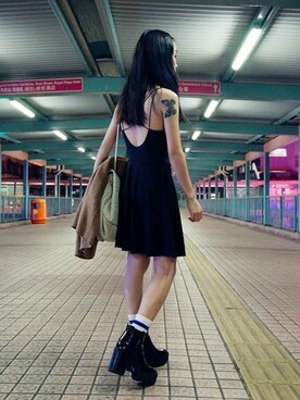 「MONKI（モンキ）のアイテム（ブーティ）」を使った、Mitsu Hana さん（レディース・155cm）の秋コーディネート