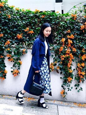 「アイテム（マウンテンパーカー、ブルー系）」を使った、Mitsu Hana さん（レディース・155cm）の春コーディネート