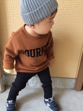 「petit main（プティマイン）のロゴデザイン裏起毛トレーナー（スウェット）」を使った、michelさん（キッズ・80cm）の冬コーディネート