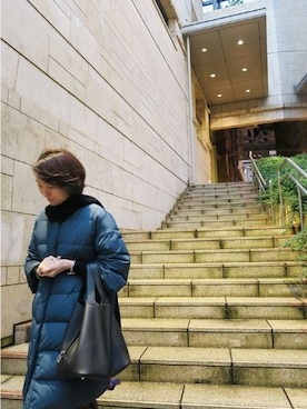 「アイテム（ダウンジャケット/コート、ブルー系）」を使った、LITTLEBLACKさん（レディース・162cm）の冬コーディネート