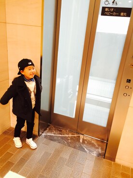 「Right-on（ライトオン）のアイテム（その他アウター）」を使った、y0sh1m1さん（キッズ・120cm）の冬コーディネート