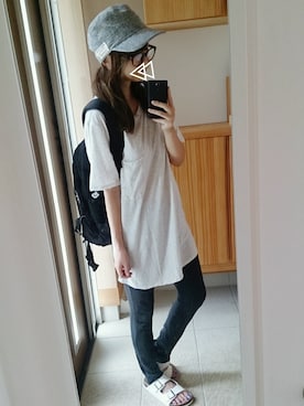 「アイテム（音楽/本・雑誌、レッド系）」を使った、大福。さん（レディース・168cm）の夏コーディネート