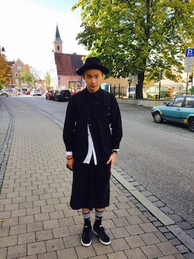 「adidas（アディダス）のオリジナルス スタンスミス[STAN SMITH W]（スニーカー、ブラック系）」を使った、洪承顥さんの秋コーディネート