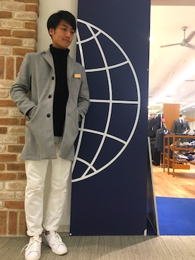 「TRANS CONTINENTS（トランスコンチネンツ）のアイテム（チェスターコート）」を使った、yabuさん（メンズ・177cm）の秋コーディネート