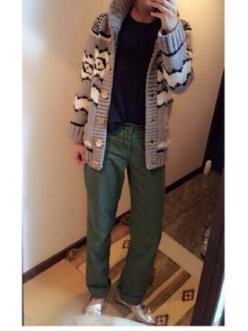「TODAYFUL（トゥデイフル）のカウチンニット（その他アウター、グレー系）」を使った、Jさん（レディース・168cm）の冬コーディネート