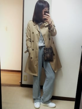 「BEAMS（ビームス）のアイテム（トレンチコート、ベージュ系）」を使った、Jさん（レディース・168cm）の冬コーディネート
