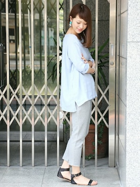 「ライトブルー」｜「アイテム（チュニック）」を使った、DOORS WOMENSさん（レディース・168cm）の春コーディネート
