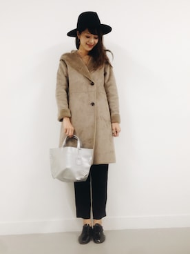 「URBAN RESEARCH DOORS WOMENS」｜「アイテム（ムートンコート）」を使った、DOORS WOMENSさん（レディース・168cm）の秋コーディネート