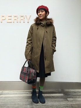 「FRED PERRY（フレッドペリー）のアイテム（ハンチング/ベレー帽）」を使った、MIYOさん（レディース・155cm）の秋コーディネート