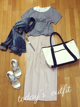 「レースタンク」｜「アイテム（デニムジャケット）」を使った、來子さん（レディース・164cm）の春コーディネート