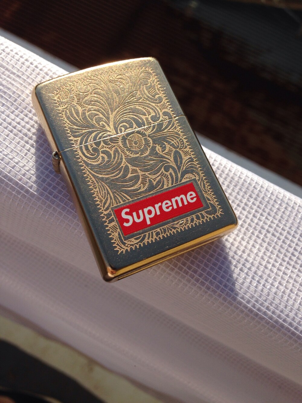 「undercover、supreme、zippo」｜「Supreme のアイテム（その他、ゴールド系）」を使った、(n)さん（メンズ・175cm）の秋コーディネートの1枚目の写真
