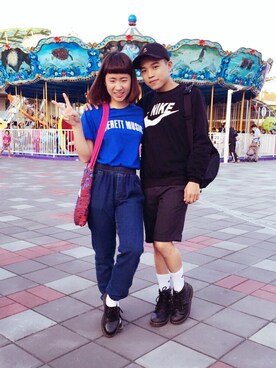 「NIKE(ナイキ)のアイテム(ショルダーバッグ)」を使った、チアオちゃんさん(レディース・157cm)の秋コーディネート