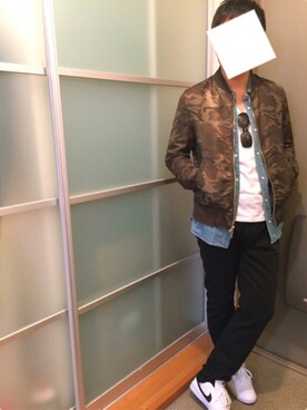 「recs（レックス）のアイテム」を使った、URIBOU.さん（メンズ・178cm）の冬コーディネート