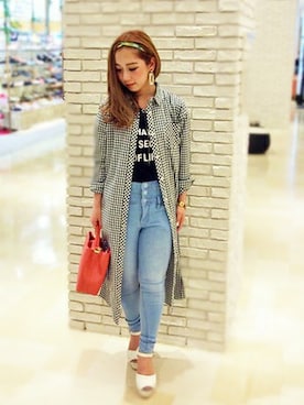 VENCE EXCHANGE LADIES STAFFさん（レディース・160cm）の春コーディネート