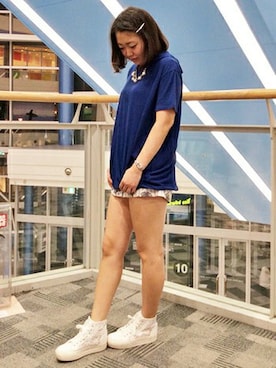 VENCE EXCHANGE LADIES STAFFさん（レディース・160cm）の春コーディネート