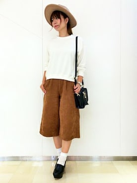 「ツバ広ハット」｜VENCE EXCHANGE LADIES STAFFさん（レディース・160cm）の秋コーディネート