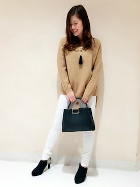 「アイテム（ブーティ）」を使った、VENCE EXCHANGE LADIES STAFFさん（レディース・160cm）の冬コーディネート