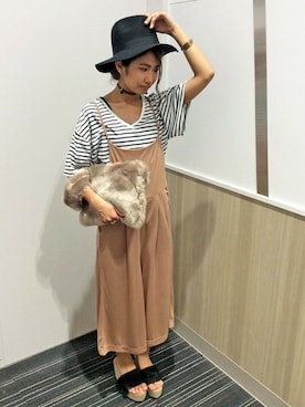 「VENCEEXCHANGE（ヴァンスエクスチェンジ）のアイテム（サロペット/オーバーオール）」を使った、VENCE EXCHANGE LADIES STAFFさん（レディース・160cm）の夏コーディネート