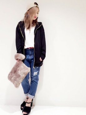 「ファークラッチ」｜VENCE EXCHANGE LADIES STAFFさん（レディース・160cm）の秋コーディネート