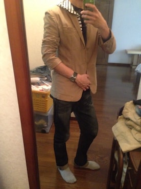 「EDWIN（エドウィン）のアイテム（デニムパンツ、ブルー系）」を使った、へーやんさん（メンズ）の秋コーディネート