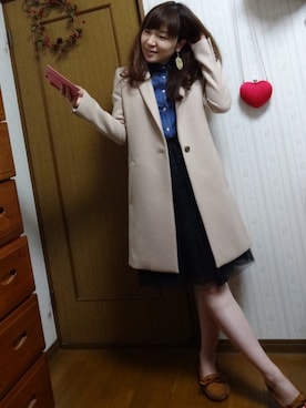 「おおぶりピアス」｜「アイテム（チェスターコート）」を使った、kana_claraさん（レディース・162cm）の春コーディネート