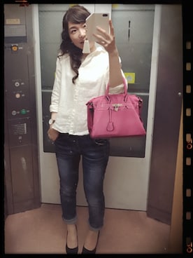 「ヤヌーク」｜「アイテム（アナログ腕時計）」を使った、kana_claraさん（レディース・162cm）の秋コーディネート